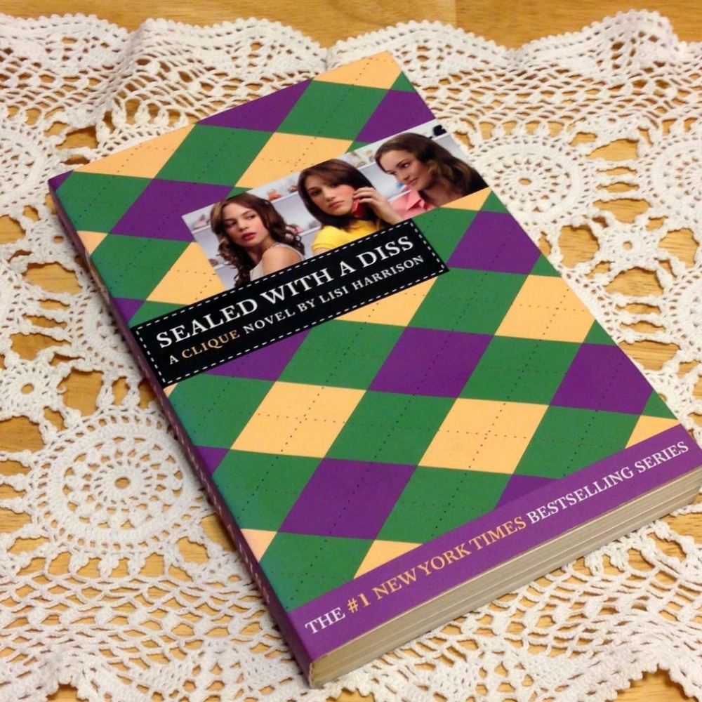 Book Sale! 3 for $10! Middle Grades Fiction - Sealed with a Diss